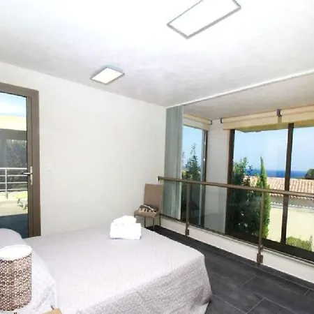 Le Bois De Capra Scorsa Villa