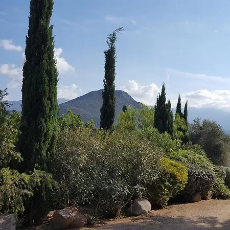 Le Bois De Capra Scorsa 빌라